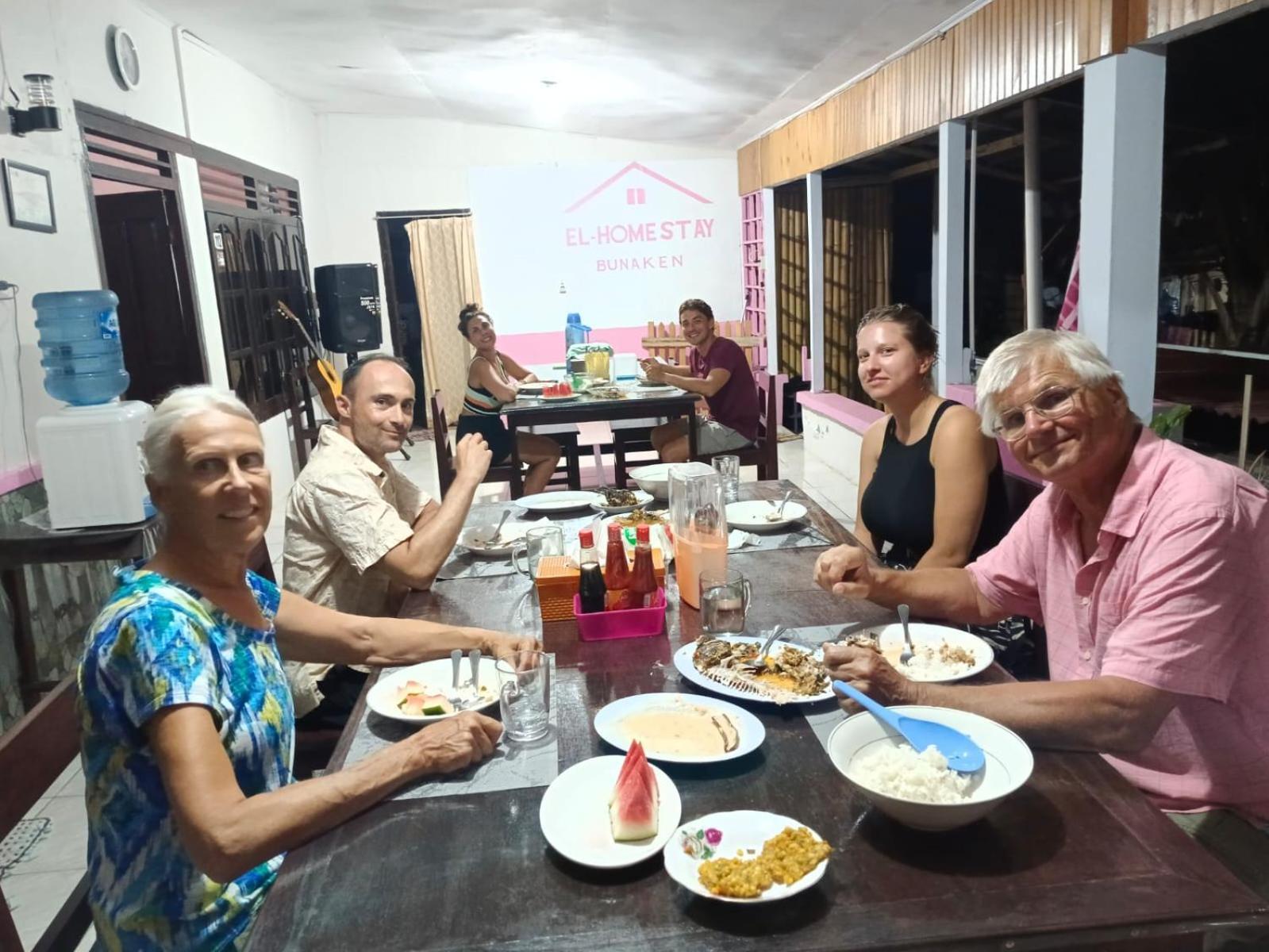 El Homestay בונאקן מראה חיצוני תמונה